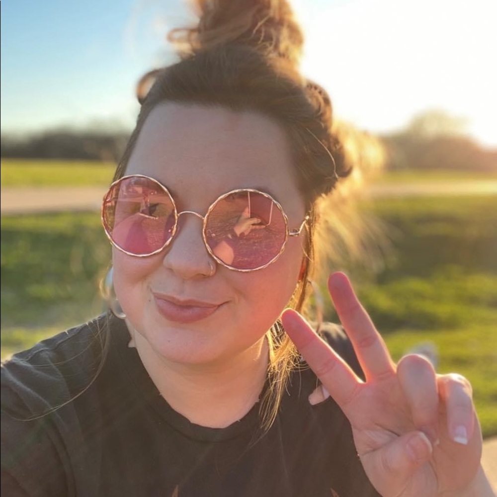Meet your Posher, Jessica